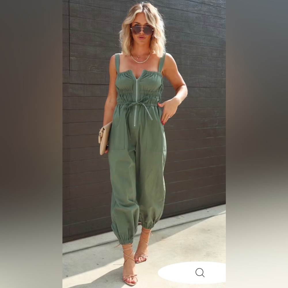 Olive jumpsuit new with tag